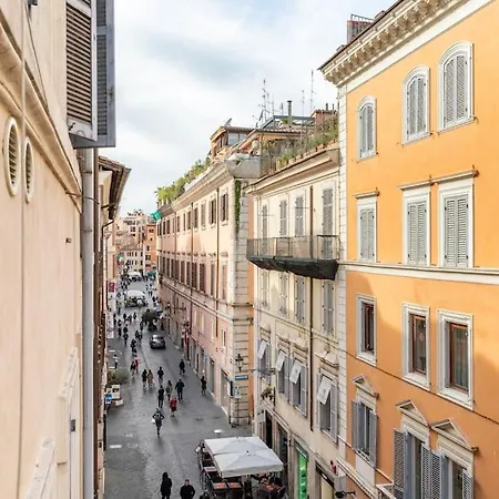 아파트 Frattina Elegance