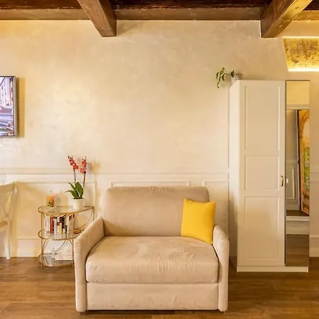 شقة Frattina Elegance