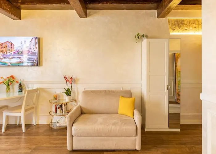 Apartment Frattina Elegance