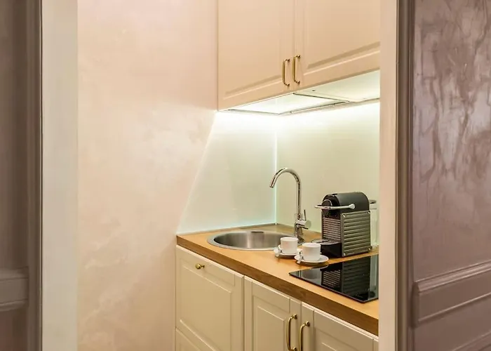 Frattina Elegance Apartment *